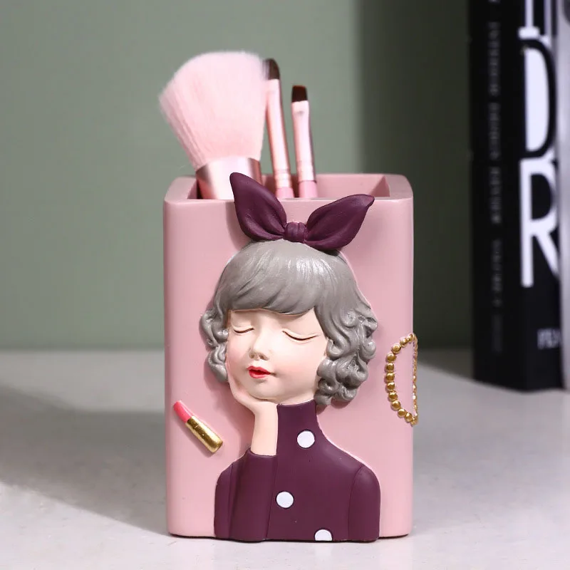 European Girl Pen Holder Modern Resin Figurine Desktop Decoration Crafts Pencil Box Birthday Gift Home Decoration Accessories
European Girl Pen Holder Modern Resin Figurine Desktop Decoration Crafts Pencil Box Birthday Gift Home Decoration Accessories