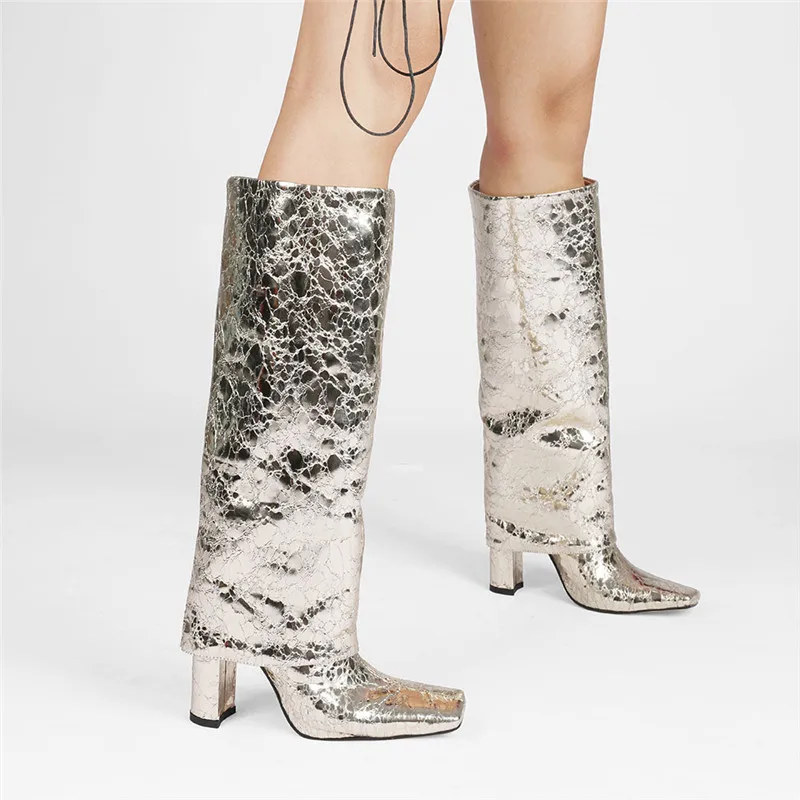 Autumn Winter Woman Long Boots Square Toe Shiny High Heel Shoes Sexy Nightclub Stage Women Knee-length Boots Big Size 34-47
Autumn Winter Woman Long Boots Square Toe Shiny High Heel Shoes Sexy Nightclub Stage Women Knee-length Boots Big Size 34-47