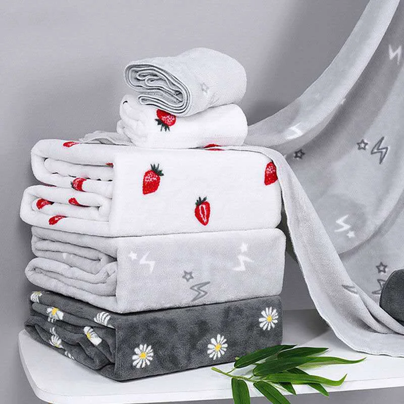 Large Bath Towels For Female And Male Adults Are Better Than Pure Cotton Absorbent Face Wash Towels Without Hair Loss.
Large Bath Towels For Female And Male Adults Are Better Than Pure Cotton Absorbent Face Wash Towels Without Hair Loss.