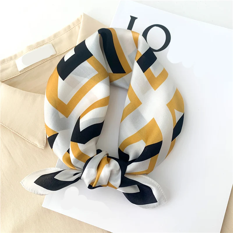 Дизайнерский шарф с принтом, натуральный шелк, ободок для волос, женский шейный платок, бандана, женские небольшие Квадратные платки, весенн...
Дизайнерский шарф с принтом, натуральный шелк, ободок для волос, женский шейный платок, бандана, женские небольшие Квадратные платки, весенн...