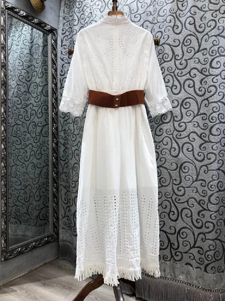 Embroidery Long Tassel Dress 2021 Spring High Quality Women Stand Neck Hollow Out Embroidery Belted Vintage White Maxi Dress
Embroidery Long Tassel Dress 2021 Spring High Quality Women Stand Neck Hollow Out Embroidery Belted Vintage White Maxi Dress
