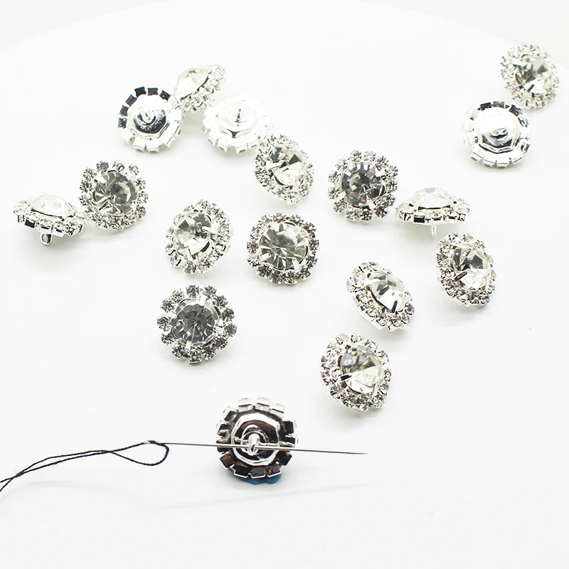 Shank Rhinestones Button for Clothing 10pcs/Lot 15mm Round Hand Sewing Shirt Buttons Diy Silver Accessories Wedding Decor
Shank Rhinestones Button for Clothing 10pcs/Lot 15mm Round Hand Sewing Shirt Buttons Diy Silver Accessories Wedding Decor