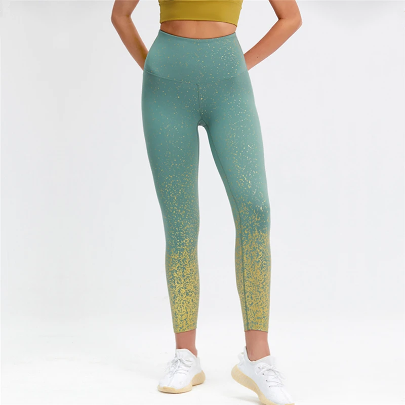 2021 процесс бронзирования золото градиент Леггинсы Женская майка, которая быстро сохнет стрейч занятий спортом, йогой, штаны золотого цвета ...
2021 процесс бронзирования золото градиент Леггинсы Женская майка, которая быстро сохнет стрейч занятий спортом, йогой, штаны золотого цвета ...