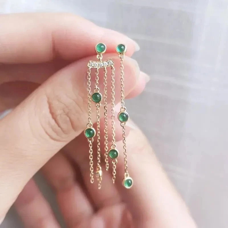 Emerald Chalcedony Stud Earrings Egg Surface Tassel Ear String Earring S925 Sterling Silver Inlaid Chic Tassel Earrings
Emerald Chalcedony Stud Earrings Egg Surface Tassel Ear String Earring S925 Sterling Silver Inlaid Chic Tassel Earrings