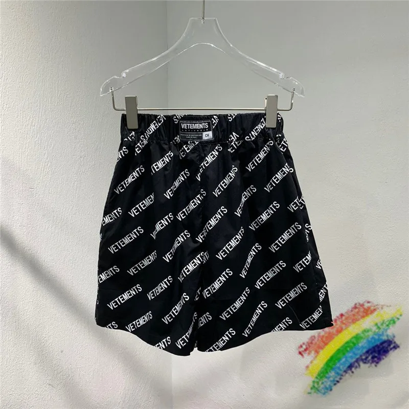 Шорты 2021ss мужские/женские черные, полные короткие штаны, VTM Breechcloh breechcloth, 1:1, высокое качество
Шорты 2021ss мужские/женские черные, полные короткие штаны, VTM Breechcloh breechcloth, 1:1, высокое качество