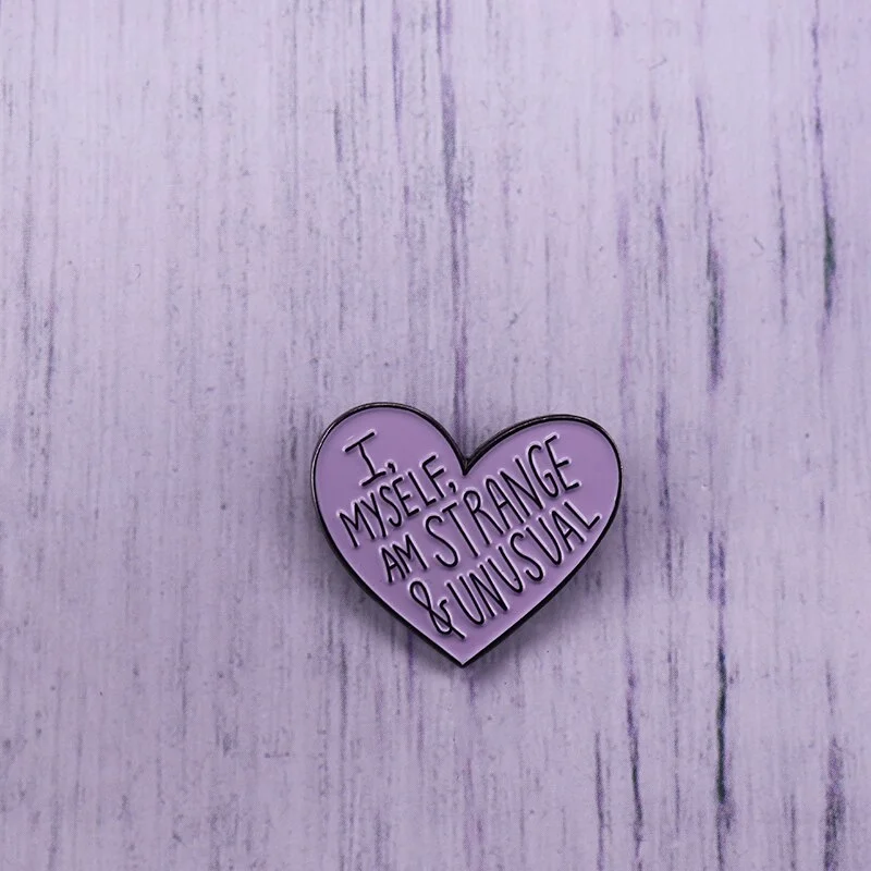 This Beetle juice inspired pin is perfect for anyone who a little strange and unusual. But then aren't we all | Украшения и
