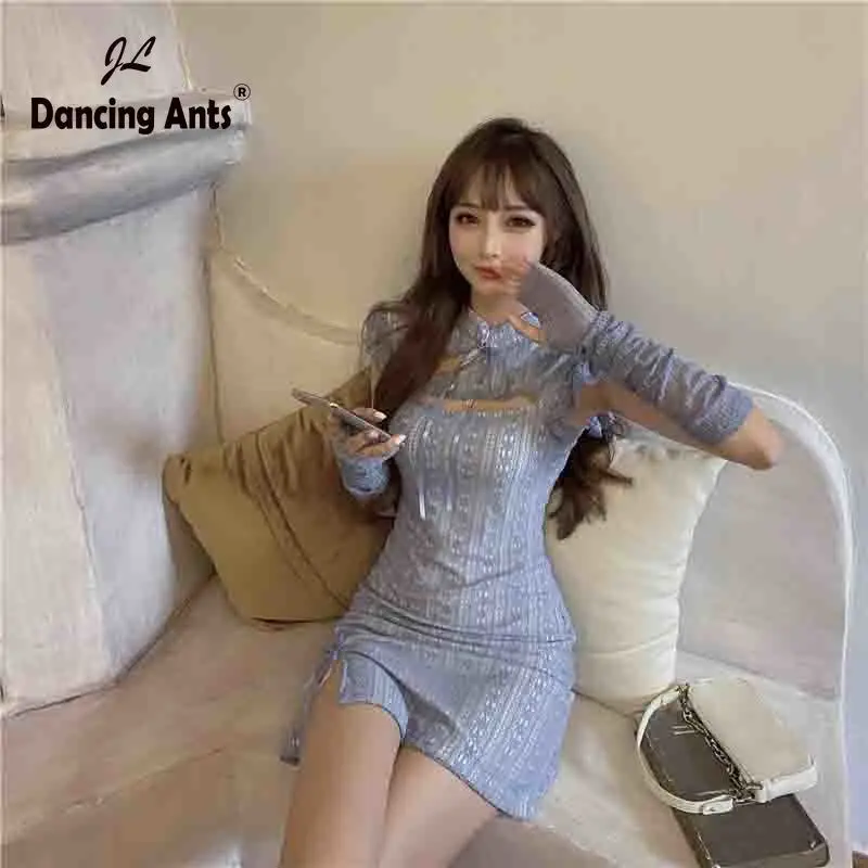 Women Dress A-Line Stand High Waist Mini-Length Long Sleeve Hollow Out Ruffles Lace Up Vintage Autumn French Woman Dresses
Women Dress A-Line Stand High Waist Mini-Length Long Sleeve Hollow Out Ruffles Lace Up Vintage Autumn French Woman Dresses