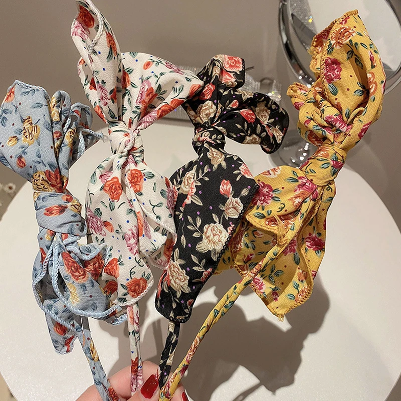 Vintage Hairpin Bun Hairstyle Hair Stick Women Elegant Hair Scrunchies Flower Hair Maker Tools Hair Accessories Bow Casual
Vintage Hairpin Bun Hairstyle Hair Stick Women Elegant Hair Scrunchies Flower Hair Maker Tools Hair Accessories Bow Casual