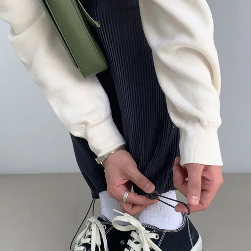 Men Pleated Casual Drawstring Ankle Trousers Streetwear Vintage Fashion Loose Pant Jogger Sweatpants Japan Korea Male Women Flat
Men Pleated Casual Drawstring Ankle Trousers Streetwear Vintage Fashion Loose Pant Jogger Sweatpants Japan Korea Male Women Flat