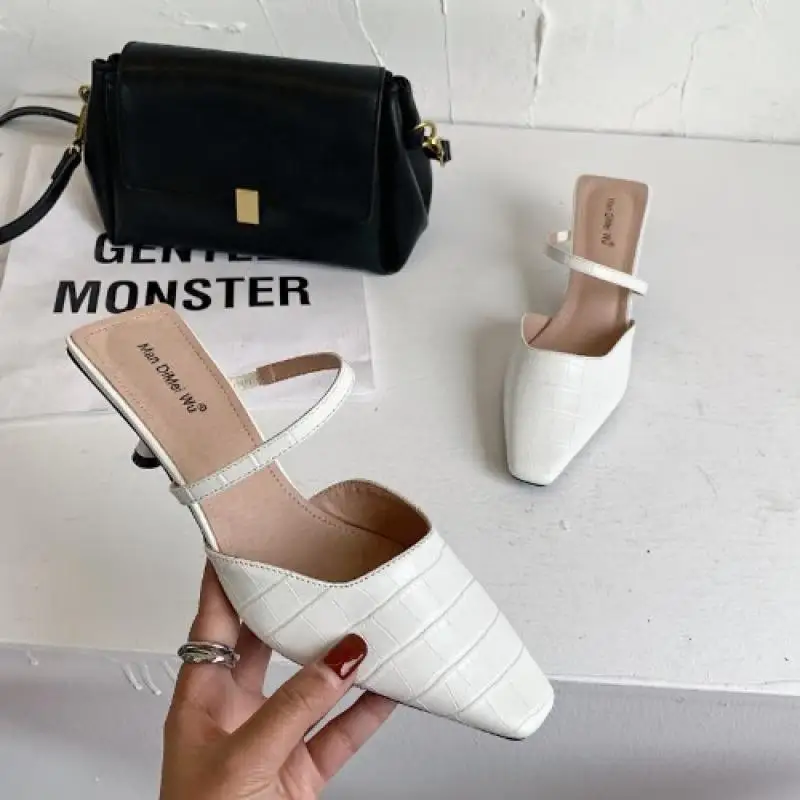 Square Toe Mules Shoes Women Summer Slippers Thin Heels Casual Shoes 2021 Summer Lady Slided Toe Closed Mules Slippers Pu
Square Toe Mules Shoes Women Summer Slippers Thin Heels Casual Shoes 2021 Summer Lady Slided Toe Closed Mules Slippers Pu