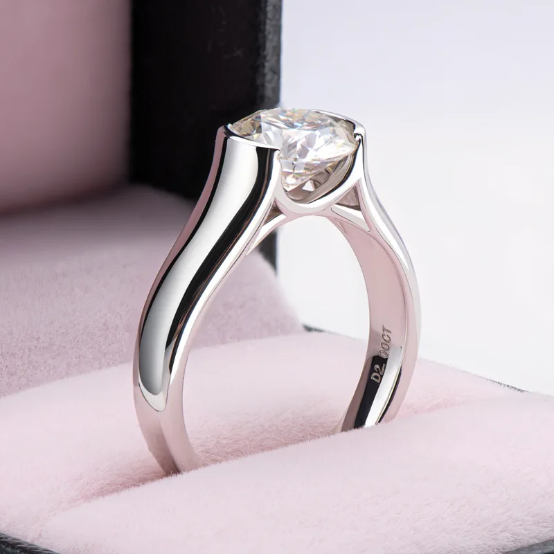 Real 2 Ct Moissanite Rings For Women 100% S925 Silver Color Anniversary Party Ring Sparkling Ring Female Jewelry Wholesale
Real 2 Ct Moissanite Rings For Women 100% S925 Silver Color Anniversary Party Ring Sparkling Ring Female Jewelry Wholesale