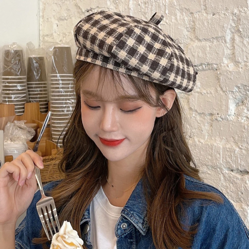 HT3767 2021 Autumn Winter Hat Women Plaid Artist Painter Wool Beret Hat Ladies Vintage Octagonal Newsboy Cap Berets For Women
HT3767 2021 Autumn Winter Hat Women Plaid Artist Painter Wool Beret Hat Ladies Vintage Octagonal Newsboy Cap Berets For Women