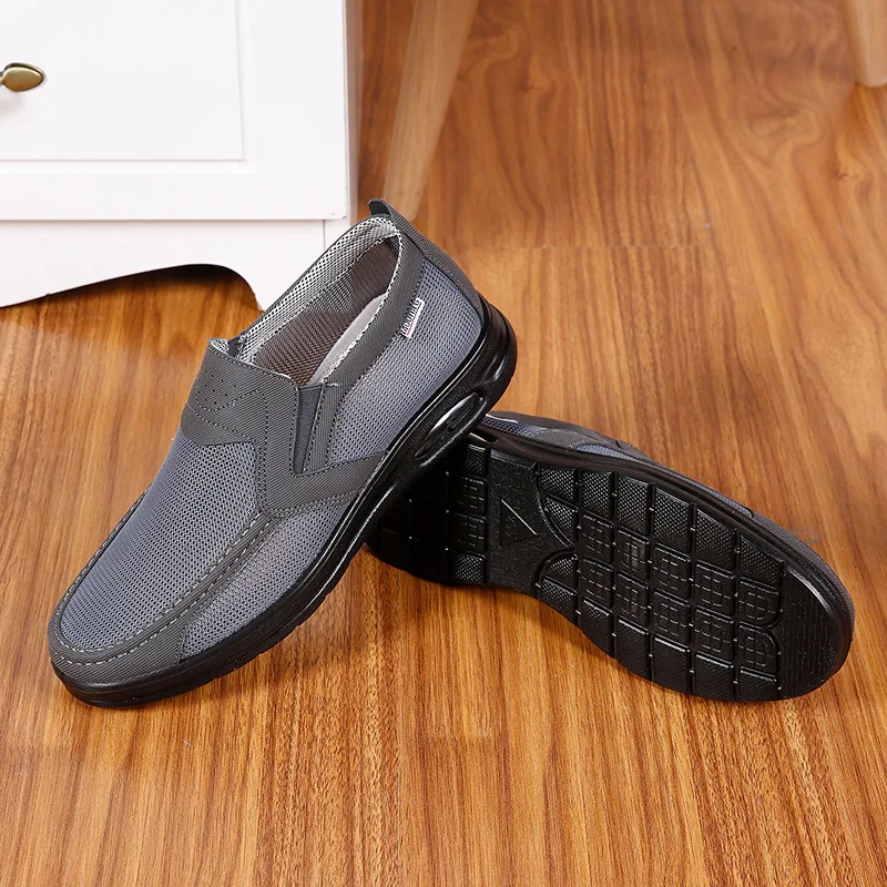2020 New Listing Men Casual Shoes Spring Mesh Sneakers Black Running Shoes Summer New Cheap Light Breathable Men's Shoes
2020 New Listing Men Casual Shoes Spring Mesh Sneakers Black Running Shoes Summer New Cheap Light Breathable Men's Shoes