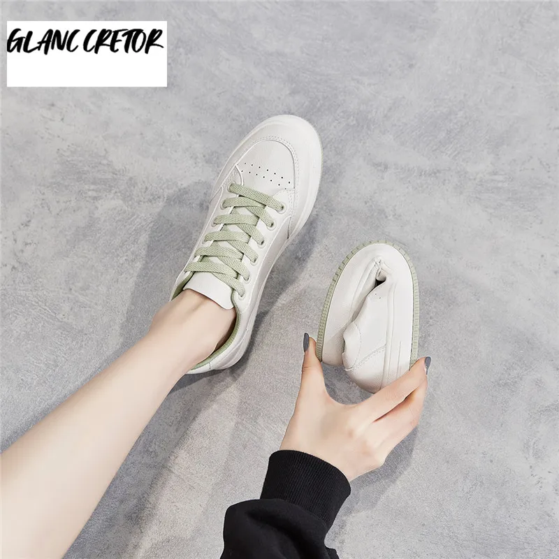 Кроссовки женские на шнуровке, Вулканизированная подошва, круглый носок, Повседневная Удобная обувь, модель 2021
Кроссовки женские на шнуровке, Вулканизированная подошва, круглый носок, Повседневная Удобная обувь, модель 2021