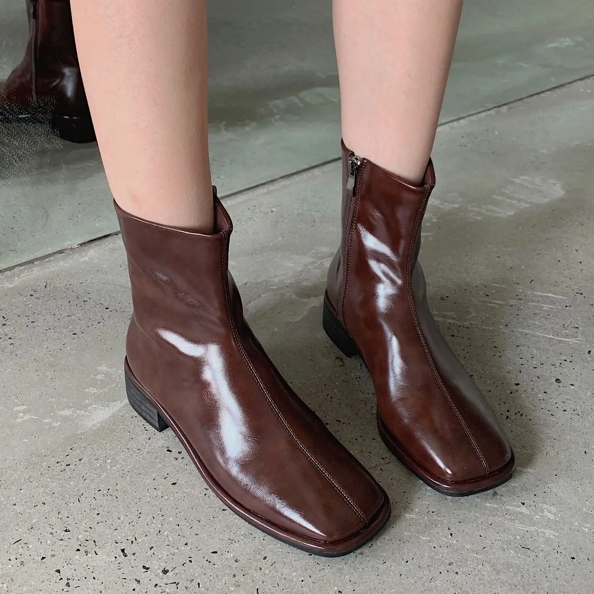 Women's Boots Autumn Zipper Boots-Women Winter Footwear Female Shoes Med Ankle Lolita Rock 2021 Rubber Leather Ladies Riding Ro
Women's Boots Autumn Zipper Boots-Women Winter Footwear Female Shoes Med Ankle Lolita Rock 2021 Rubber Leather Ladies Riding Ro