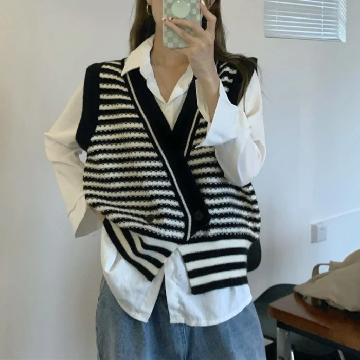 Женский Асимметричный вязаный жилет в полоску с разрезом, Новинка осени 2021, Свободный жилет, кардиган, модная куртка
Женский Асимметричный вязаный жилет в полоску с разрезом, Новинка осени 2021, Свободный жилет, кардиган, модная куртка