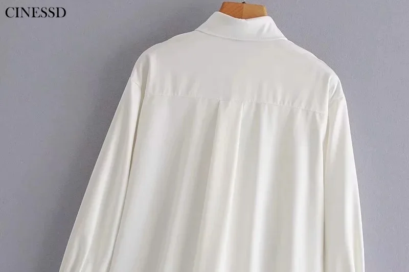 Women's shirt spring autumn Korean fake two-piece splicing straps decorated with white lapel long-sleeved shirt fashion top
Women's shirt spring autumn Korean fake two-piece splicing straps decorated with white lapel long-sleeved shirt fashion top
