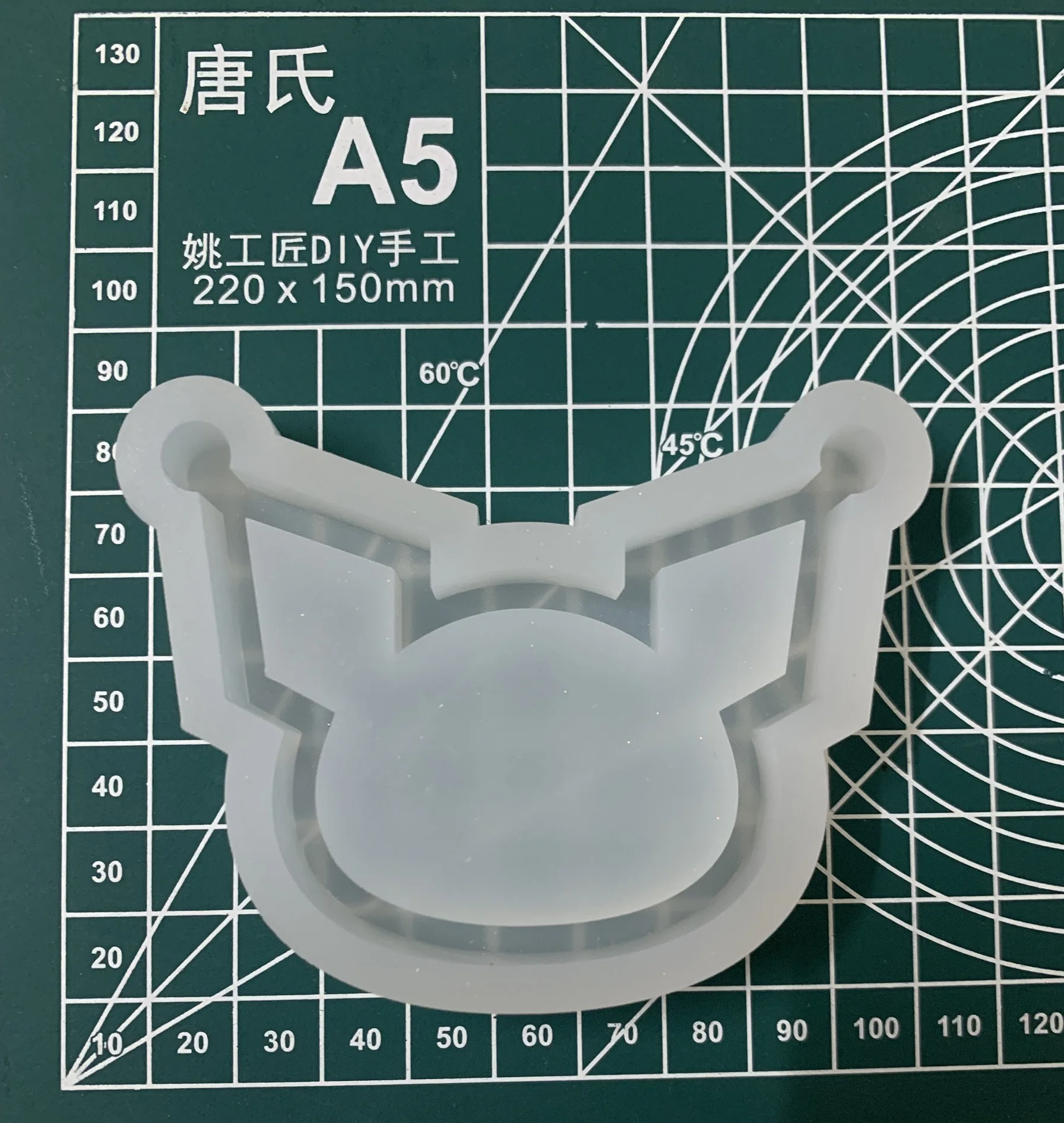 Wsy-150 мультфильм Кот зыбучие пески смолы Животные шейкер форма для репликации
Wsy-150 мультфильм Кот зыбучие пески смолы Животные шейкер форма для репликации