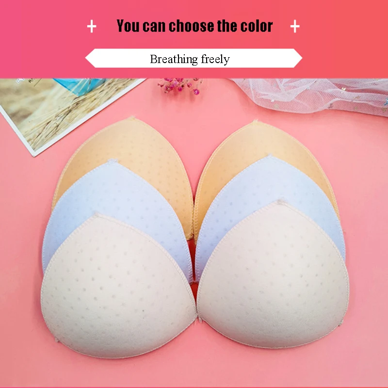 1 Pair Ladies Breathable Seam Triangle Sponge Bra Pad with Perforated Massage Bra Bikini Sports Underwear Insert Pad
1 Pair Ladies Breathable Seam Triangle Sponge Bra Pad with Perforated Massage Bra Bikini Sports Underwear Insert Pad
