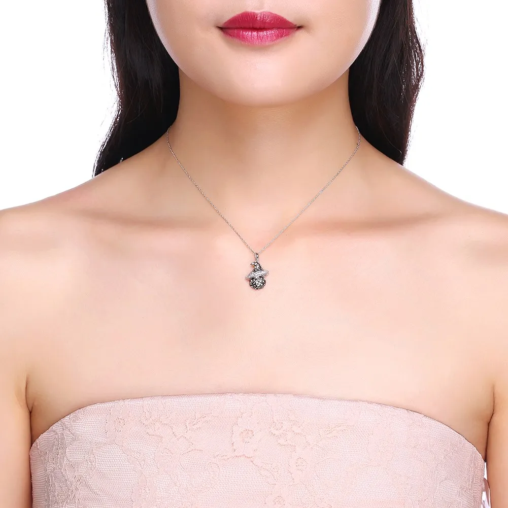 From Swarovski element S925 Sterling Silver witch retro Crystal Pendant Necklace
From Swarovski element S925 Sterling Silver witch retro Crystal Pendant Necklace