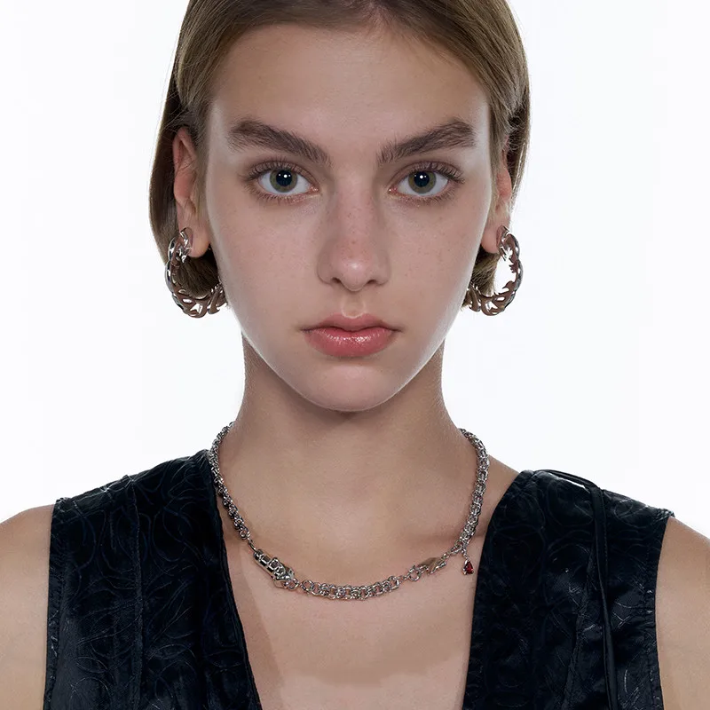 Tidal Partner 2 Flame Earring 2021 new niche design stylish temperament 925 earrings
Tidal Partner 2 Flame Earring 2021 new niche design stylish temperament 925 earrings