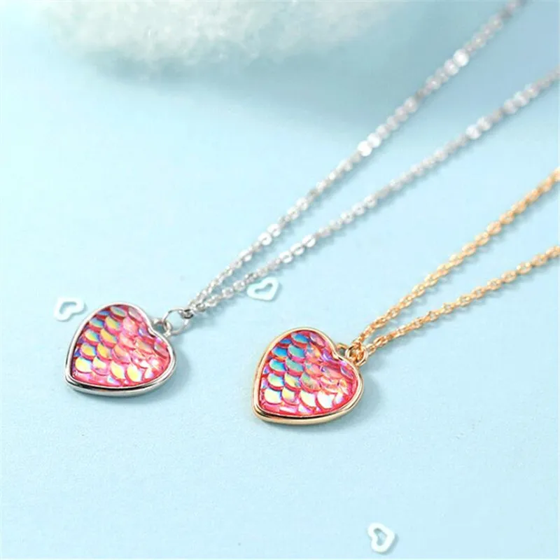 Ожерелье-чокер женское из серебра 925 пробы, с красочным сердцем и подвеской в виде русалки
Ожерелье-чокер женское из серебра 925 пробы, с красочным сердцем и подвеской в виде русалки