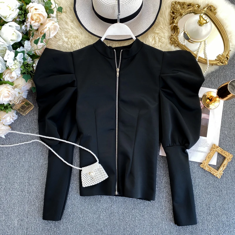 Women's Retro Top Puff Sleeve Temperament Stand Collar Zipper Before After Wearing Fashionable Wild Spring Autumn Blouse 2022
Women's Retro Top Puff Sleeve Temperament Stand Collar Zipper Before After Wearing Fashionable Wild Spring Autumn Blouse 2022