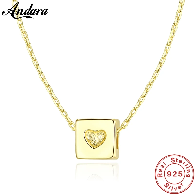 High Quality 925 Sterling Silver Necklace Fashion Simple Square Heart Chain Necklace For Women Luxury Jewelry 
High Quality 925 Sterling Silver Necklace Fashion Simple Square Heart Chain Necklace For Women Luxury Jewelry