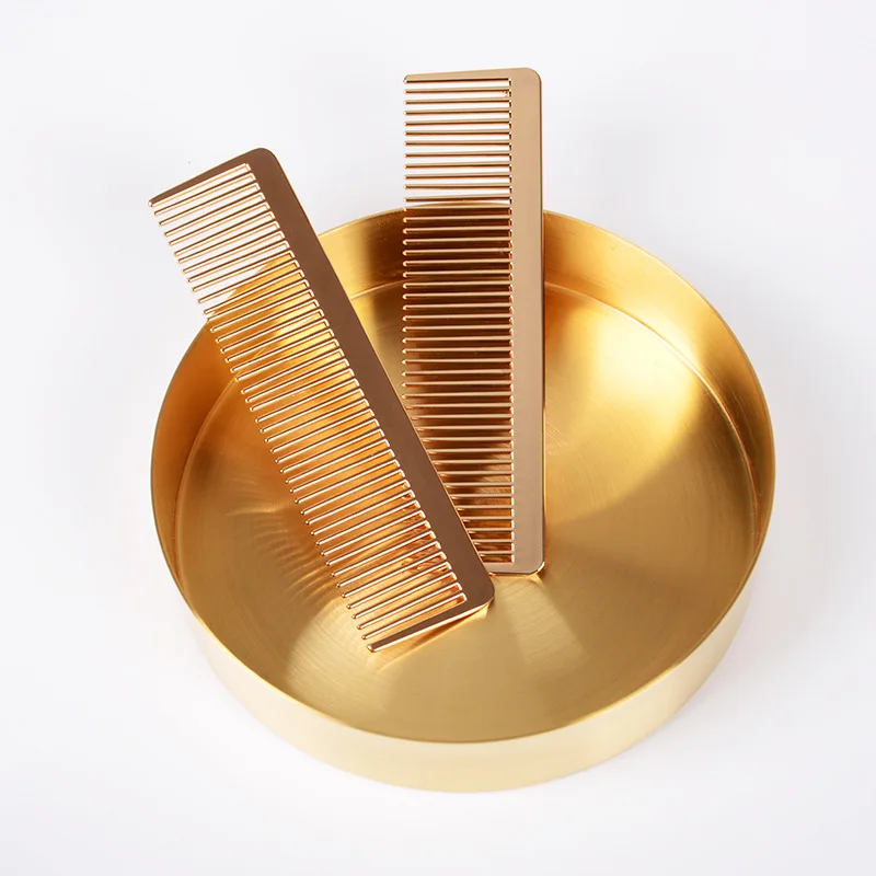 1 Pcs Nordic Style Gold Retro Metal Comb Hair Comb Professional Hairdressing Comb Hair Cutting Comb Valentine's Day Present
1 Pcs Nordic Style Gold Retro Metal Comb Hair Comb Professional Hairdressing Comb Hair Cutting Comb Valentine's Day Present