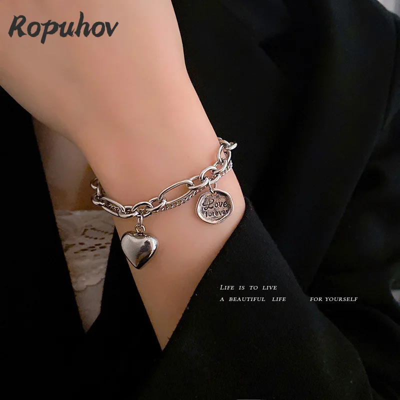 Новинка 2021, модные ювелирные изделия Ropuhov из серебра 925 пробы, женский подарок, круглые нестандартные цепочки с надписью Love, двухслойный коре...
Новинка 2021, модные ювелирные изделия Ropuhov из серебра 925 пробы, женский подарок, круглые нестандартные цепочки с надписью Love, двухслойный коре...