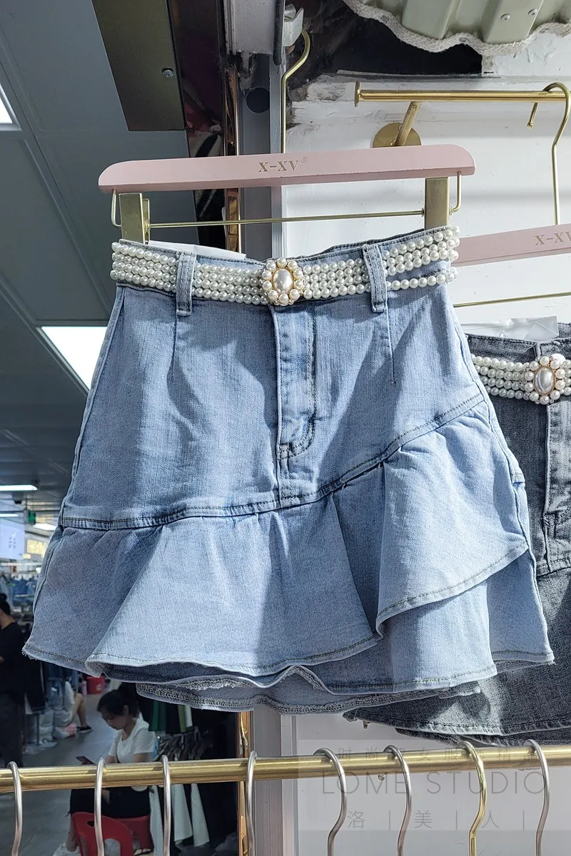 European Style High Waist Ruffles Denim Skirt for Women 2021 Summer Slimming Fishtail Skirt Elegant Casual Sheath A- Line Skirt 
European Style High Waist Ruffles Denim Skirt for Women 2021 Summer Slimming Fishtail Skirt Elegant Casual Sheath A- Line Skirt