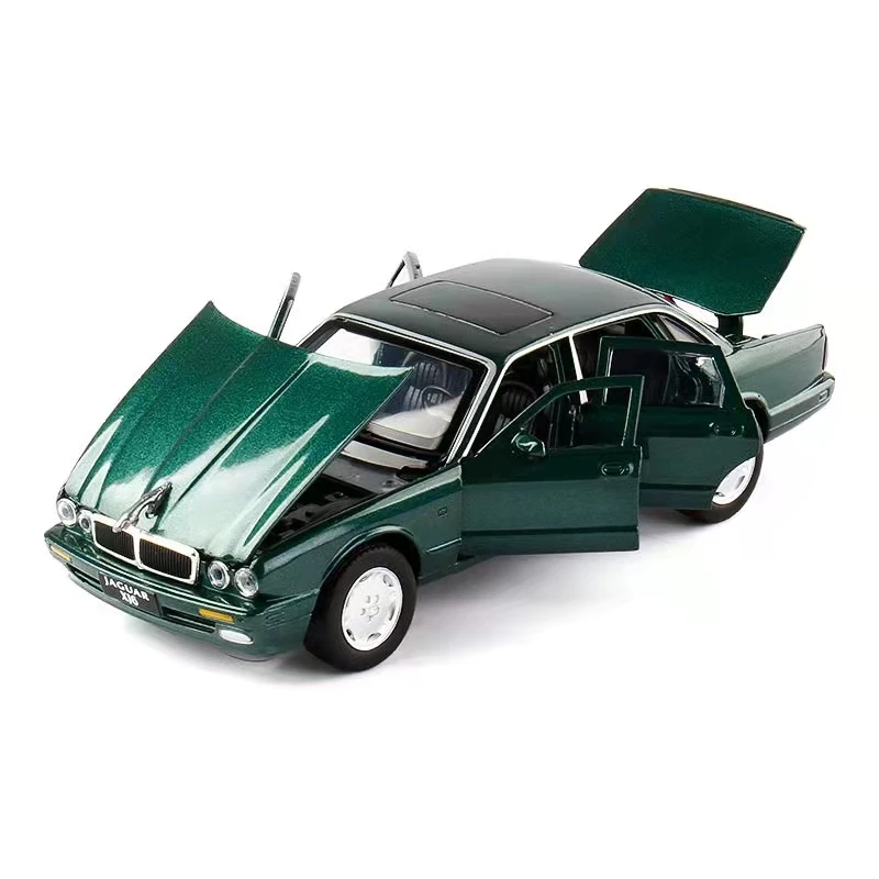 1:32 Jaguar XJ6 car alloy model six door open sound and light force control toy gift collection
1:32 Jaguar XJ6 car alloy model six door open sound and light force control toy gift collection