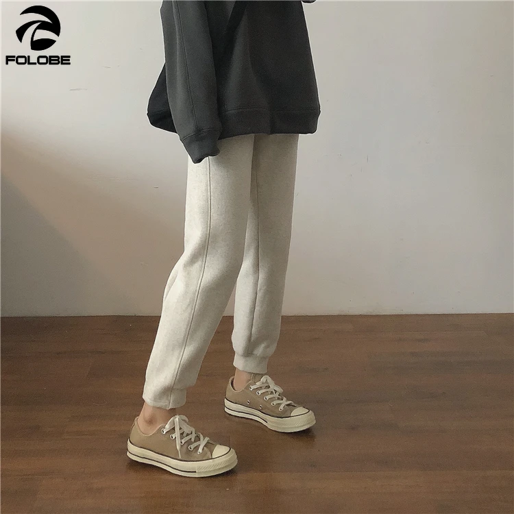 FOLOBE 2021 Winter Thick Sweatpants Women Sports Harem Pants Cotton Joggers Women Wide Leg Oversized Streetwear Trousers Women
FOLOBE 2021 Winter Thick Sweatpants Women Sports Harem Pants Cotton Joggers Women Wide Leg Oversized Streetwear Trousers Women