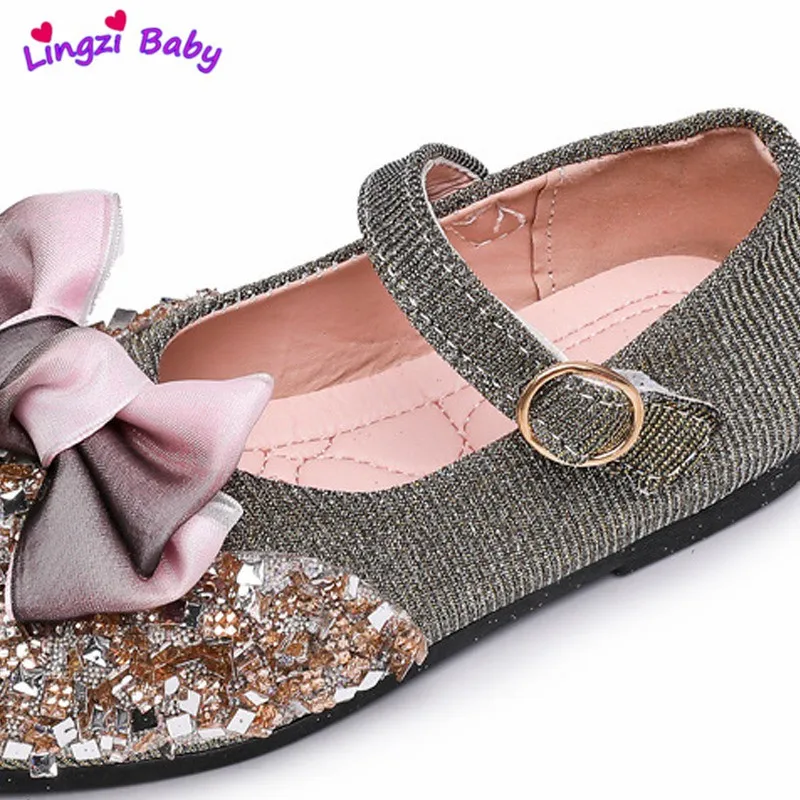 Summer Kids Shoes Fashion Leathers Sweet Children Sandals For Girls Toddler Baby Breathable Hoolow Out Bow Shoes
Summer Kids Shoes Fashion Leathers Sweet Children Sandals For Girls Toddler Baby Breathable Hoolow Out Bow Shoes