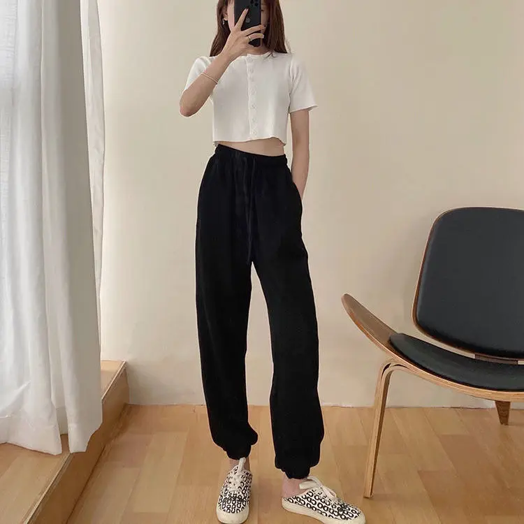 Grey legged sports pants Korean loose spring and autumn summer short 145cm 8-inch casual pants
Grey legged sports pants Korean loose spring and autumn summer short 145cm 8-inch casual pants