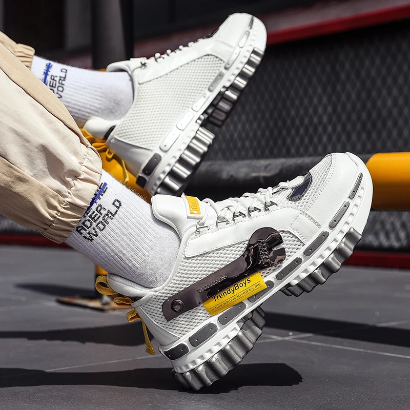2021 Spring Men's Fashion Sneakers Platform Lace-Up Height Increasing Leisure shoes Round Toe Rubber Board Shoes
2021 Spring Men's Fashion Sneakers Platform Lace-Up Height Increasing Leisure shoes Round Toe Rubber Board Shoes