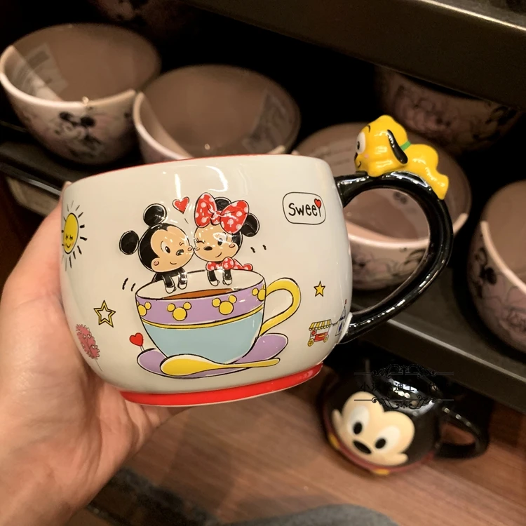Disney cute Donald Duck Mickey Minnie lovers ceramic cup coffee mark cup water cup
Disney cute Donald Duck Mickey Minnie lovers ceramic cup coffee mark cup water cup