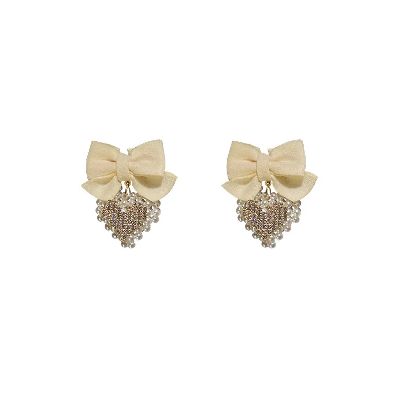 Silver Colour Needle Korean Fashion Cute Earings Pearl Love Heart Shape Flannel Bowknot Earrings
Silver Colour Needle Korean Fashion Cute Earings Pearl Love Heart Shape Flannel Bowknot Earrings