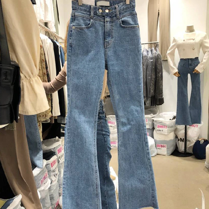 2021 весенняя и осенняя одежда новый темперамент Тонкий и повседневный, универсальные потертые джинсы с завышенной талией женские микро-брюк... 
2021 весенняя и осенняя одежда новый темперамент Тонкий и повседневный, универсальные потертые джинсы с завышенной талией женские микро-брюк...