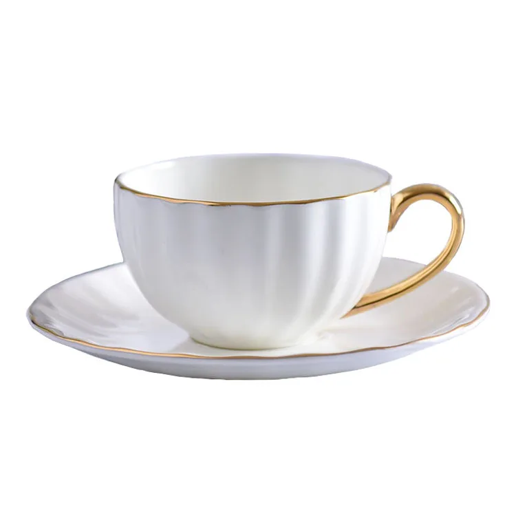 Simple Luxury Coffee Cup Porcelain Nordic Gift Stand Ceramic Coffee Cup Set Reusable Tazza Colazione Family Drinkware BW50BD
Simple Luxury Coffee Cup Porcelain Nordic Gift Stand Ceramic Coffee Cup Set Reusable Tazza Colazione Family Drinkware BW50BD