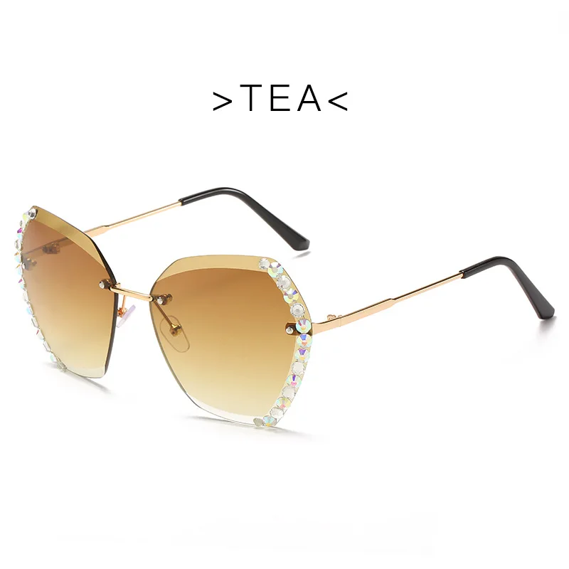 2021 Vintage Fashion Oversized Rimless Sunglasses Women Luxury Design Sexy Diamond Square Sun Glasses For Female
2021 Vintage Fashion Oversized Rimless Sunglasses Women Luxury Design Sexy Diamond Square Sun Glasses For Female