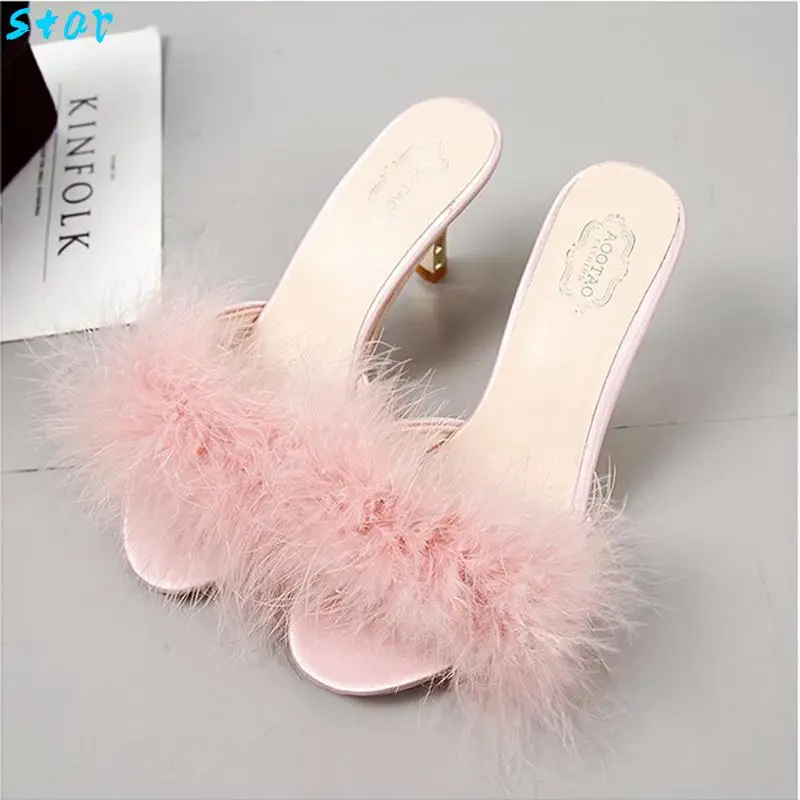 Women Slippers Summer 2020 New Fashion Hairy Stiletto Sandals & Slippers Women Word Drag Open Toe Wear High Heel Slippers Women
Women Slippers Summer 2020 New Fashion Hairy Stiletto Sandals & Slippers Women Word Drag Open Toe Wear High Heel Slippers Women