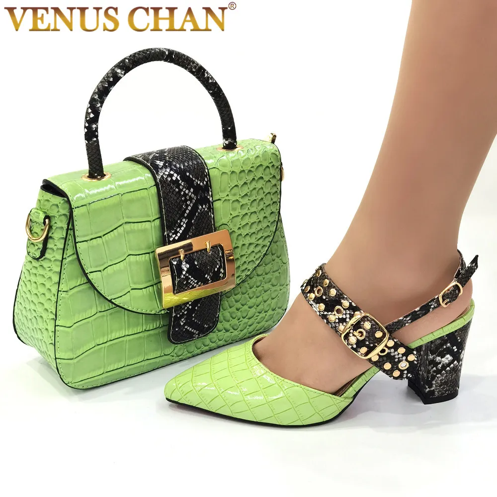 Pointy Toe Ladies High Heel Italian Design Decoration Concise Shoes and Bag For Party Nigerian Fashion Women Shoes and Bag Set
Pointy Toe Ladies High Heel Italian Design Decoration Concise Shoes and Bag For Party Nigerian Fashion Women Shoes and Bag Set