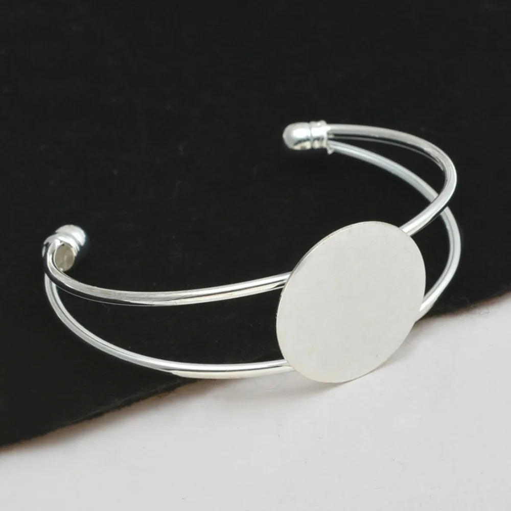 5pcs 25mm Many Style Pad Bezel Cuff Adjustable Brass Blank Base Bangle Bracelet Settings For DIY Jewelry Glass Cabochon Bangle
5pcs 25mm Many Style Pad Bezel Cuff Adjustable Brass Blank Base Bangle Bracelet Settings For DIY Jewelry Glass Cabochon Bangle