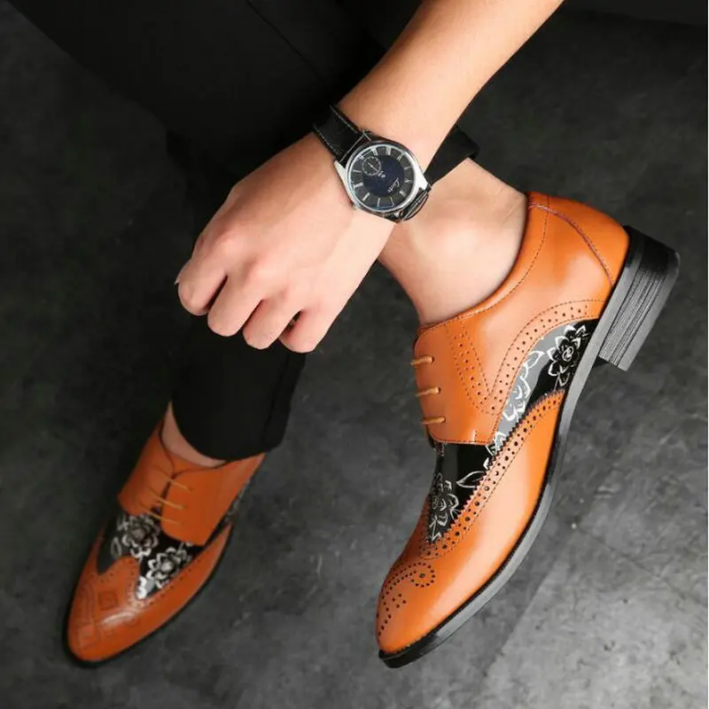 Pop Designer Luxury Men Shoes big Size 48 Vogue PU Leather Men Dress Shoes Pointed Toe Bullock Oxfords Shoes For Men yuj7
Pop Designer Luxury Men Shoes big Size 48 Vogue PU Leather Men Dress Shoes Pointed Toe Bullock Oxfords Shoes For Men yuj7