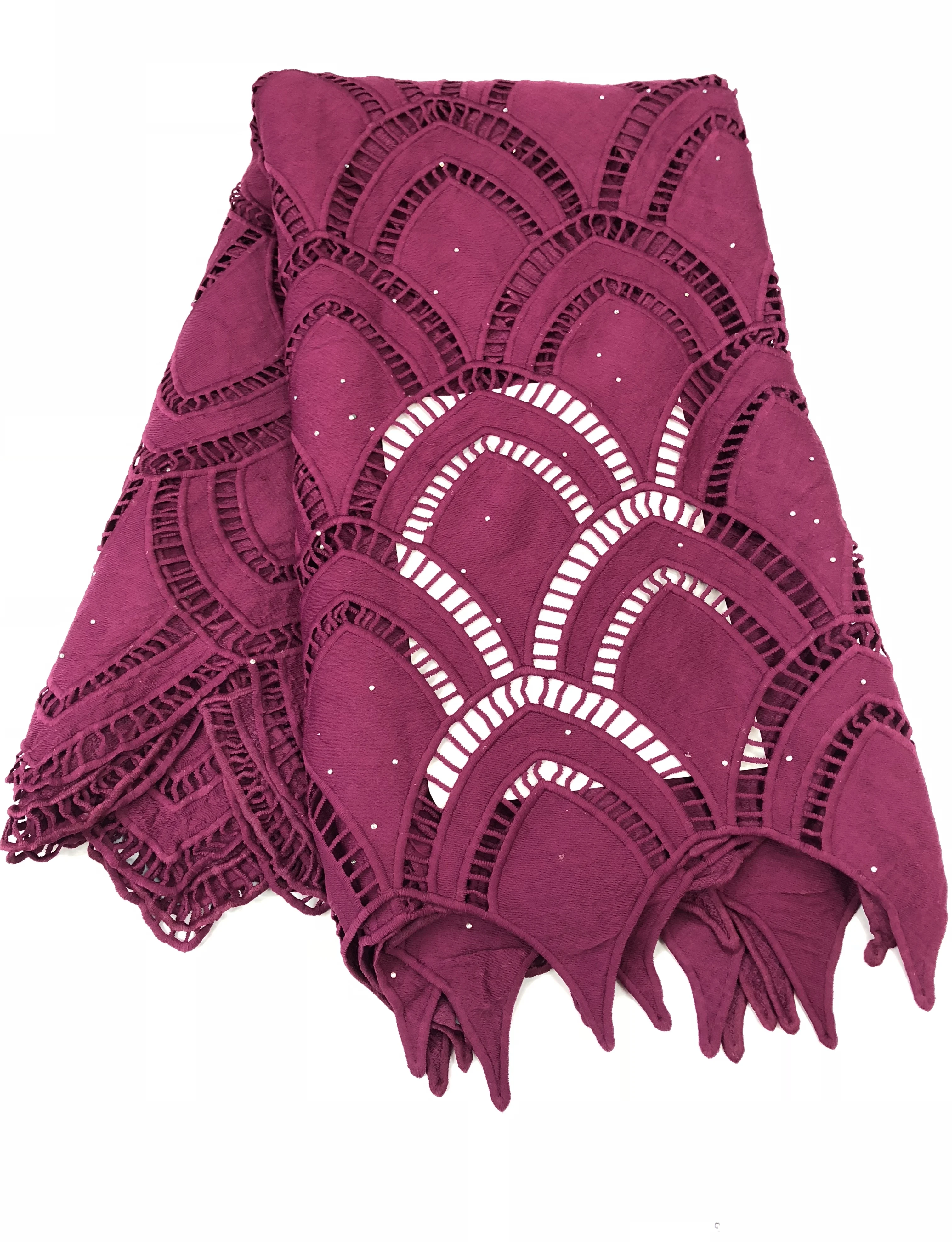 High Quality 2020 African Dry Lace Fabrics Swiss Voile Lace In Switzerland With Stones 100% Cotton Lace Wedding Bride Fabrics
High Quality 2020 African Dry Lace Fabrics Swiss Voile Lace In Switzerland With Stones 100% Cotton Lace Wedding Bride Fabrics