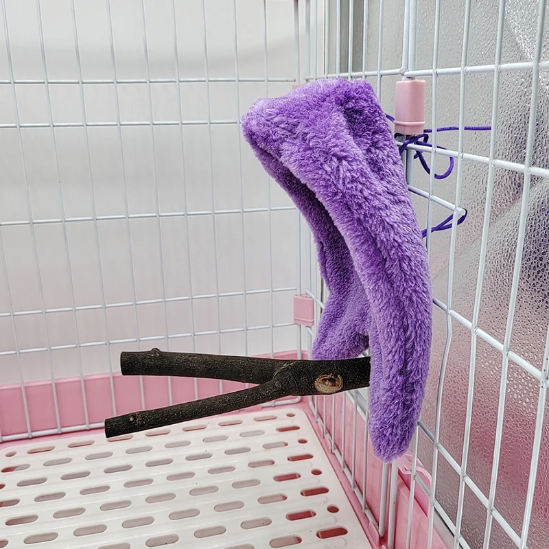 New flannel peony starling bird nest parrot warm cotton nest bird tent windshield corner hiding nest cotton hammock J7A6887
New flannel peony starling bird nest parrot warm cotton nest bird tent windshield corner hiding nest cotton hammock J7A6887