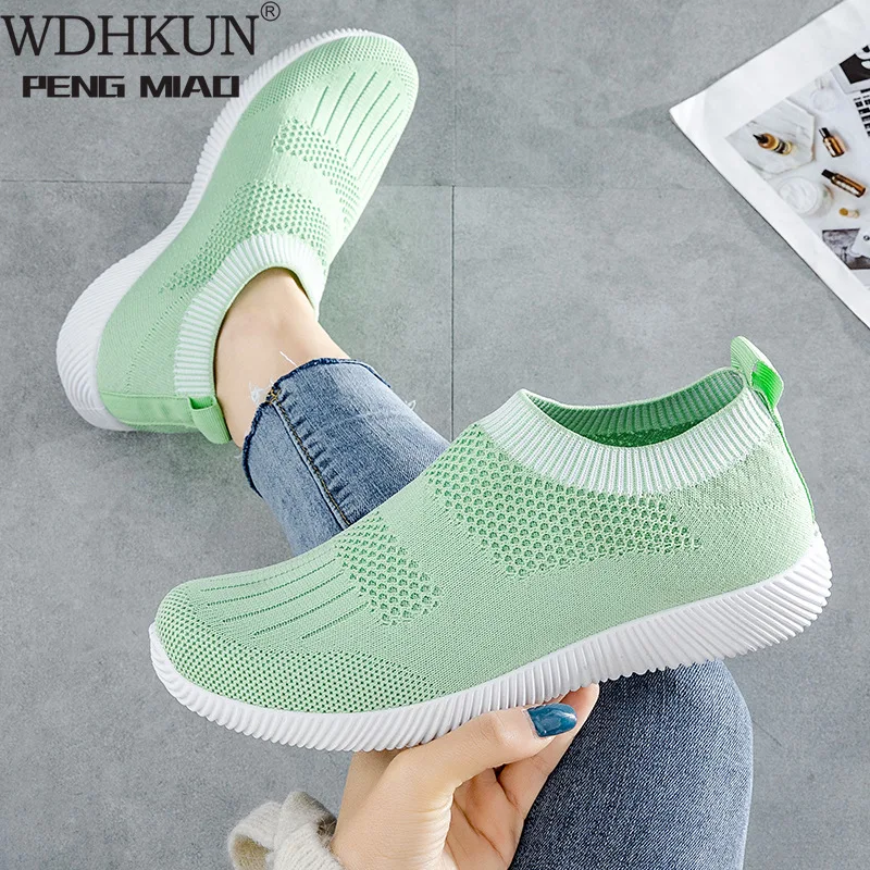 Женские кроссовки без шнуровки, сетчатые дышащие кроссовки на плоской подошве, повседневная обувь для улицы, весна-лето 2021 
Женские кроссовки без шнуровки, сетчатые дышащие кроссовки на плоской подошве, повседневная обувь для улицы, весна-лето 2021