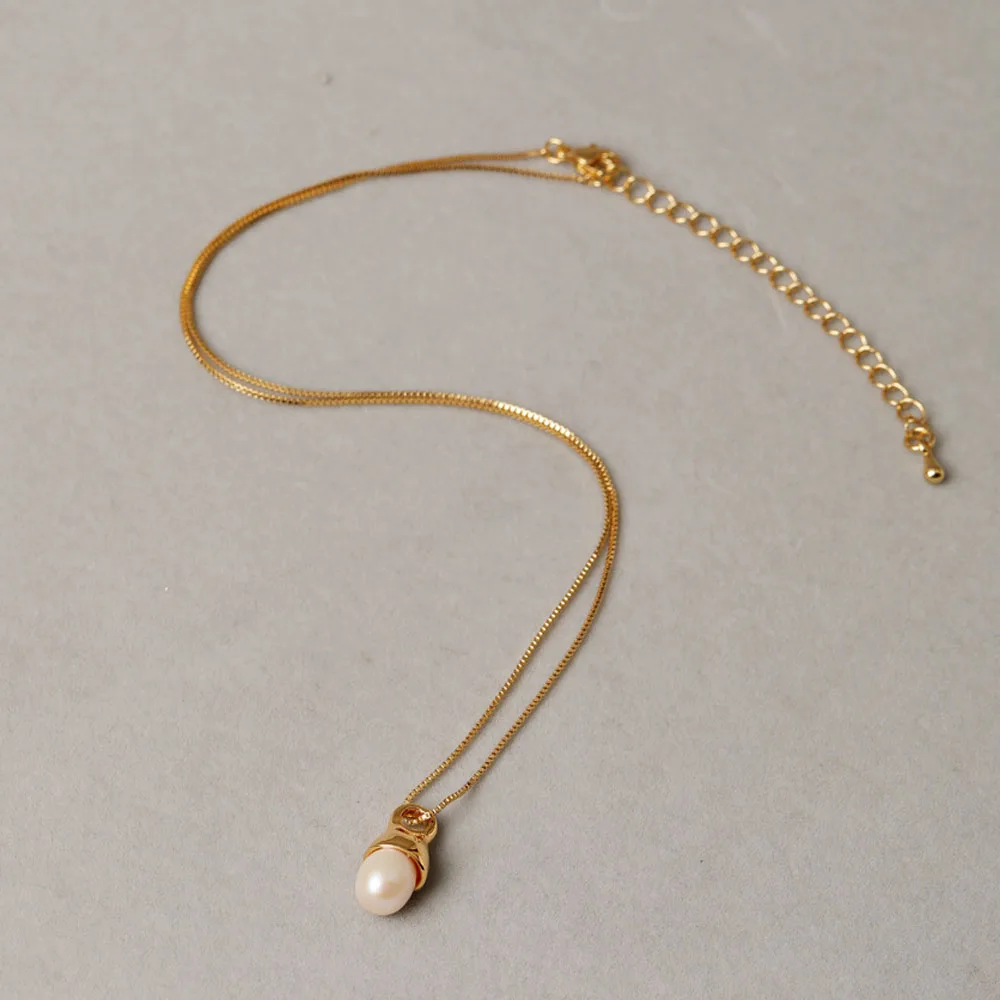 18K Gold Filled Natural Irregular Pearl Necklace Simple Temperament Freshwater Pearl Pendant Choker Delicate Charm Ins Jewelry
18K Gold Filled Natural Irregular Pearl Necklace Simple Temperament Freshwater Pearl Pendant Choker Delicate Charm Ins Jewelry