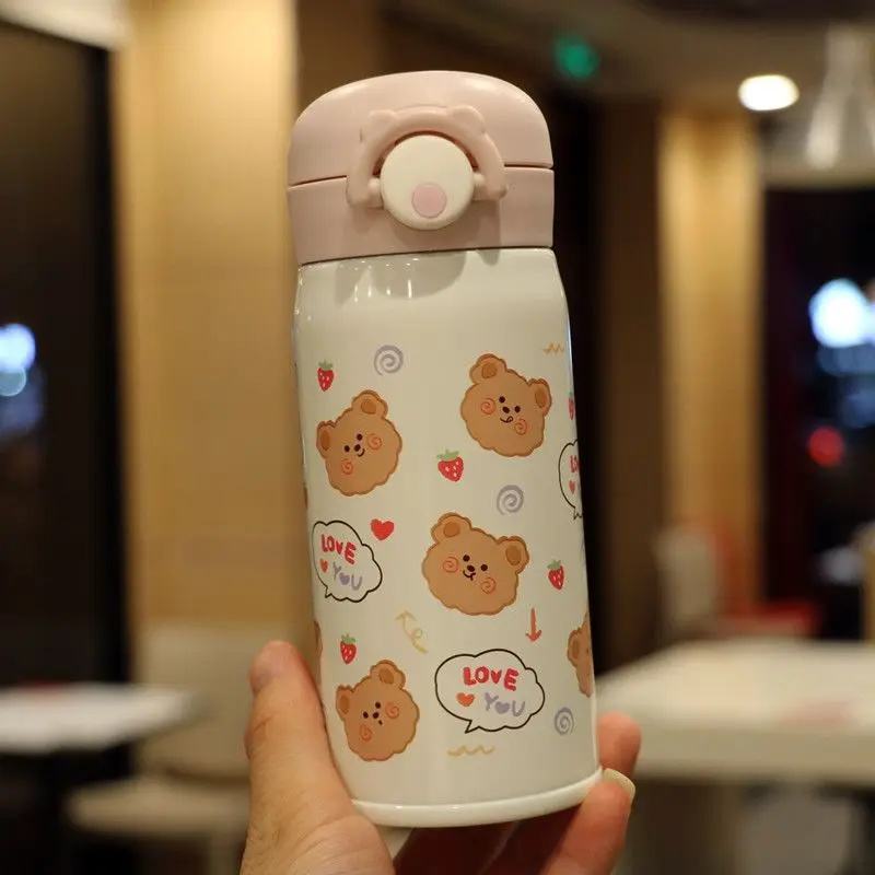 Japanese ins girl's heart spring cover thermos cup student's water cup Cartoon Bear simple Forest Department literature and art
Japanese ins girl's heart spring cover thermos cup student's water cup Cartoon Bear simple Forest Department literature and art